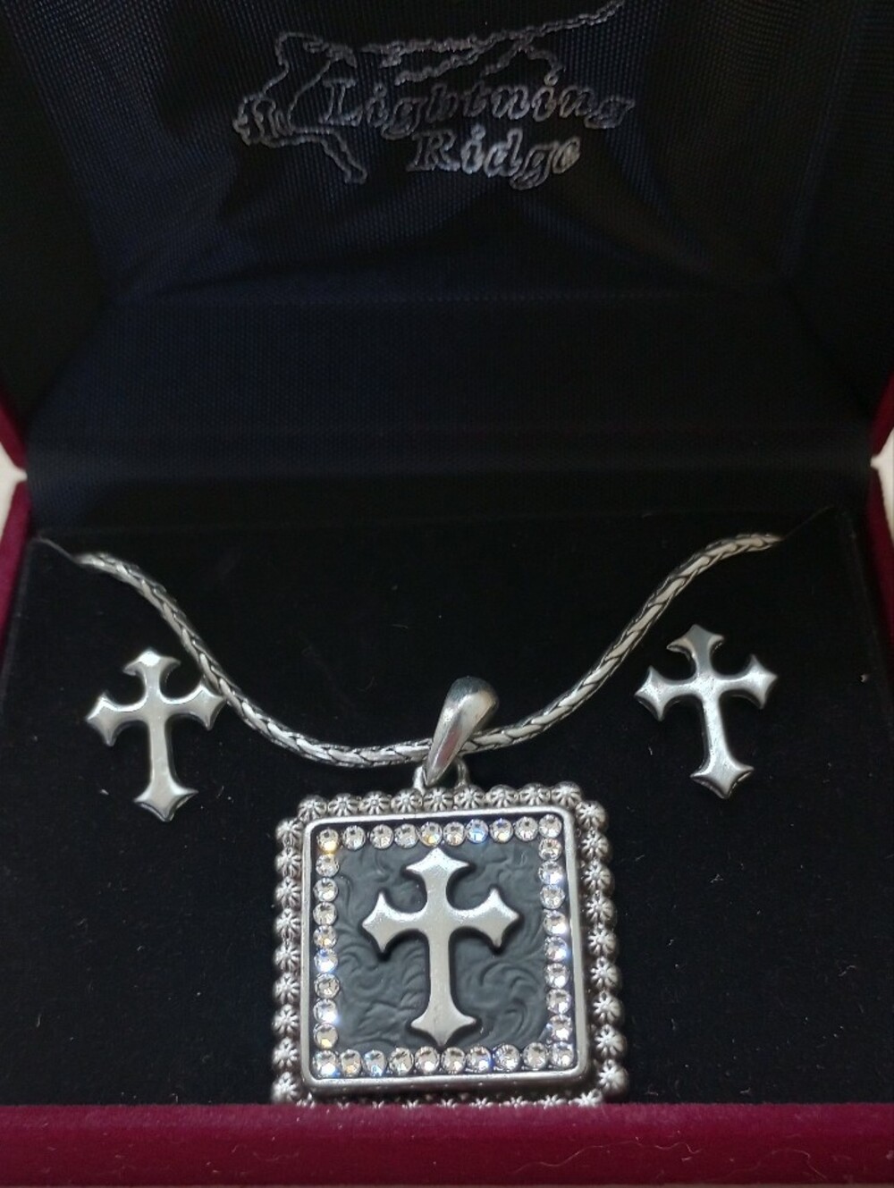 NWT Silver Cross Pendant Necklace + Earring Set